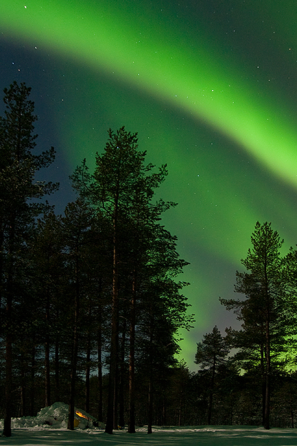 Aurora Borealis - Ice Raven - Sub Zero Adventure - Copyright Gary Waidson, All rights reserved.