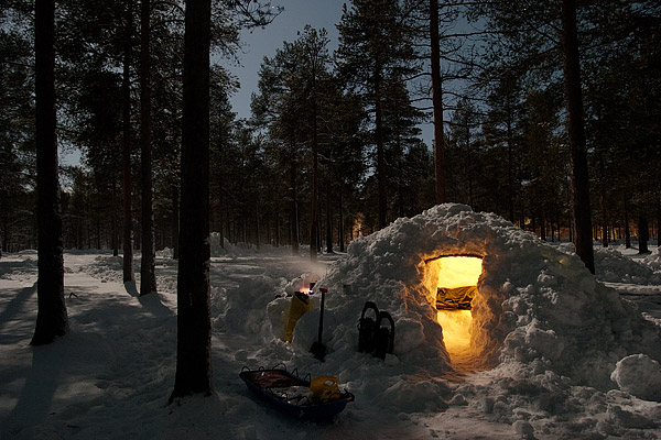 Camp-Quinzhee - Ice Raven - Sub Zero Adventure - Copyright Gary Waidson, All rights reserved.