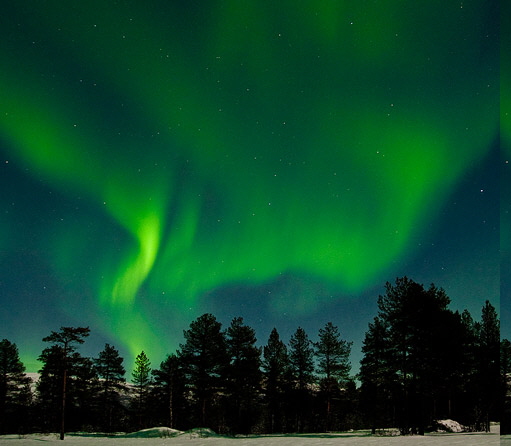 Northern Lights - Ice Raven - Sub Zero Adventure - Copyright Gary Waidson, All rights reserved.